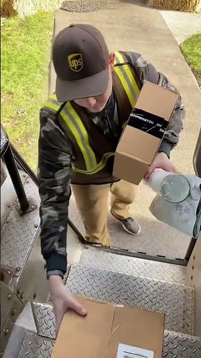 2023 Peak Season UPS Seasonal Driver Helper Overview