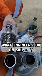 What ENGINEER'S Do On Ship🚢 #shiplife #engineer #merchantnavylife #seaman #msc | Kashif Quamar