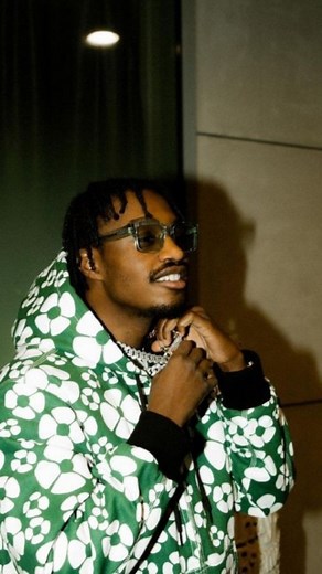 헟헬헥헜헖헫헛험헔헟 on Instagram: "Love hurts Song - Love Hurts Via - Lil Tjay @liltjay #liltjay #lovehurts #lyricxheal"