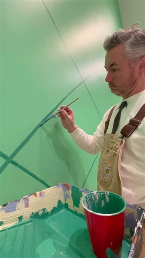 Painting tip: pulling a smoothly curved line