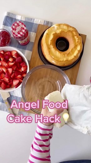 ANGEL FOOD CAKE HACK that instantly turns into Strawberry Shortcake’s long lost sister… and it’s perfect for Valentine’s Day too! 💗 STRAWBERRY SHORTCAKE 1. Cut store bought bagel food cake in small squares 2. Mix together 8oz softened cream cheese and 14oz can of sweetened condensed milk 3. Fold in 16oz cool whip 4. Mix in 3/4 cup strawberry preserves with 3 pounds quartered strawberries 5. layer strawberries 6.Add layer of cool whip 7. Sprinkle with additional sliced strawberries #easydessert