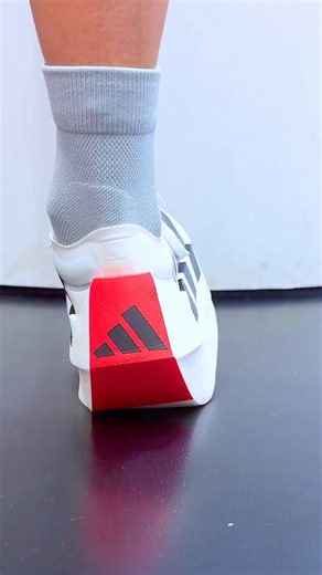 6M VIEWS IN 4 HOURS WORST LOOKING SHOES EVERPeople are losing their shit over these new adidas shoes and they're memeing them so hardTHIS IS JUST LIKE FERARRI LUCE THEY'RE MEMEING ABOUT THESE THE EXACT SAME WAY AND ITS AT 300KIt's trending as of 10 minutes ago