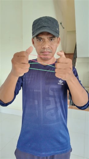 Rubber band magic trick #magictrickssecret #tutorial #youtubeshorts