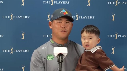 Moment: Kim Si Woo’s son does not enjoy dad’s interview