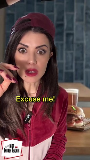 How to get free food 🥘 🍔🌯key vocabulary: worm, bun, it is on the house#english #learnenglish #englishtips | MissEnglish