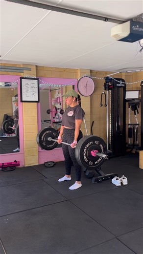 My type of cardio 🏋🏽‍♀️🥹💦 celebrating the end of the year and the last workout today 👏🏽 | Little Miss Muscles - WA