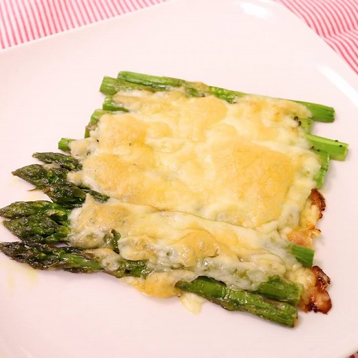 簡単!アスパラガスのチーズ焼き 作り方・レシピ | クラシル