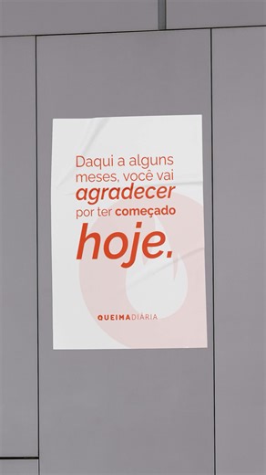 Recomeçar não é sobre esperar a segunda-feira, o mês virar ou a motivação aparecer. É sobre entender que pequenos treinos, feitos com constância, podem transformar o seu corpo e a forma como você se sente. ➡️ Foi para ajudar mulheres reais, com rotina corrida, que a Queima Diária desenvolveu treinos práticos e programas completos para quem quer voltar a se cuidar. Se você sente que está pronta para tentar de novo… a gente está pronta para treinar com você. 🔥 Comece hoje pelo link da bio.