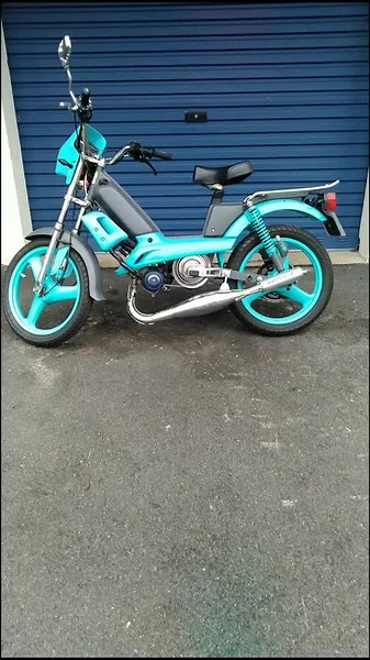 Peugeot 103 SPX: La Mobylette Fun qui Fait Rire