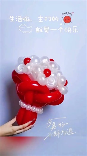 Make Me Famous: Hand-Tied Bouquets = 10M in Praise This Year