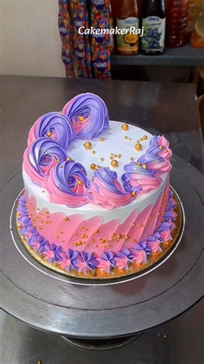 simple tarike se acha cake kaise Banega #viral #howtomakecakecreamathome #cakedecoration #trending