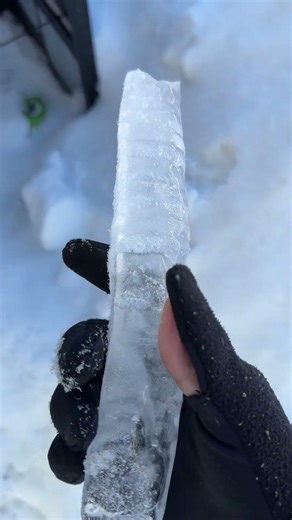 Dangerous Icicles Hanging From Roof #Icicles #WinterIce #Frozen #IceHazard #RoofIcicles #shorts