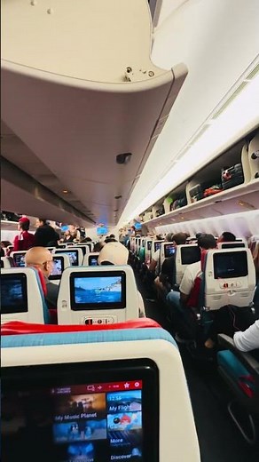 Inside Turkish Airlines 🇹🇷 Boeing 777-300ER Economy Class #turkishairlines #aviation