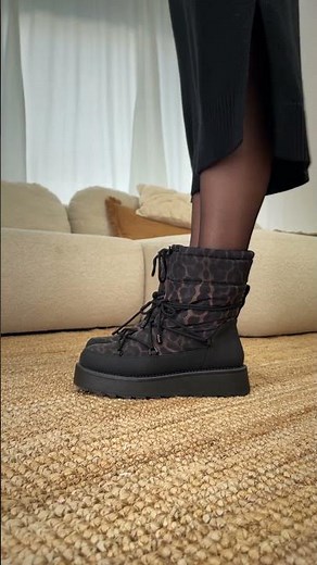 Let’s make rainy walks the new runway. 💃🌧️ #shoes #collection #tamaris
