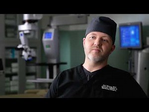 Dr. Hill and Dr. McKee about HAAG-STREIT SURGICAL microscope HS Hi-R NEO 900 for ophthalmology