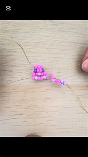 Beaded Frogs #craft #frog #beads