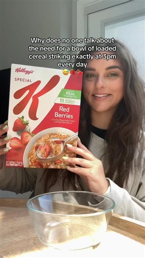 Don’t talk to me until I’ve had my Special K chocolate-covered strawberry loaded cereal. Period. 🍓🍫🥣 What’s your favorite cereal combo? | Special K