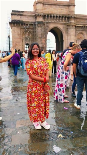mumbai #viralvideo #youtubeshorts #photography #gatewayofindia #sisterhood || tannu rocks 👍❤️👍