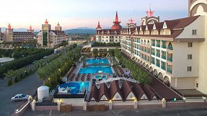 3 Wochen Sonne tanken in Side 👙🩳🌞 Türkei | 21 Nächte | 5☀ Side Crown Palace | DZ Economy & Ultra AI | Upgrade auf DZ Poolblick | sonnenklar.TV Premiumpass | ab € 579,- ➤https://bit.ly/3cVULkf | sonnenklar.TV