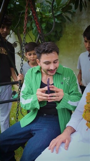 Vote माँगने आए Neta Ji की Galaxy Z Fold8 Ultra ने खोली धोती📱 #shorts