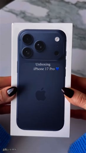  TO CLAIM FREE IPHONE 16 👇🏻🎁🚚 on Instagram‎: "‎‏IPhone 17 pro max 📲🎁⬇️#iphone #iphone17 #iphone17pro #iphone17promax #apple #appleevent2025#iphoneair #explorepage #unitedStates #brazil #turkey #italy #oman #romania #méxico #kuwait #philippines #usa #usa🇺🇸 #canada"‎