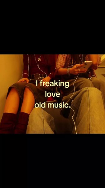 Old Music: Classic Beatles Love and English Retro Songs