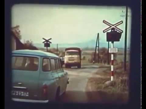 Krátký výukový film Praha - Výstražná zařízení na železničních přejezdech