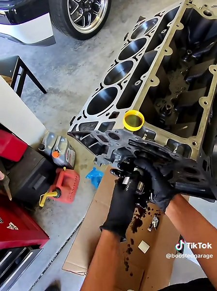 Engine Build Part 2: Cam, Oil Pump, and Lifters