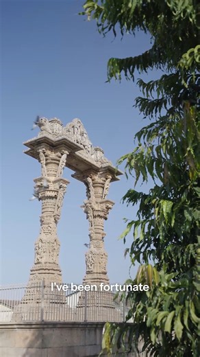 Mr. Walter Russell Mead, an esteemed guest from the USA, visited the iconic Kirti Toran in Vadnagar and was mesmerized by its intricate craftsmanship and grand design. He admired how the centuries-old structure still stands as a symbol of artistic brilliance and cultural depth. The visit left him deeply moved by Vadnagar’s timeless heritage and beauty. #Vadnagar #KirtiToran #GujaratTourism #VisitGujarat | Gujarat Tourism