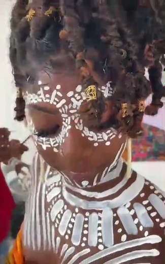 Just Be You #artist #artistsoftiktok #ticktock #bodypositive #art #bodyart