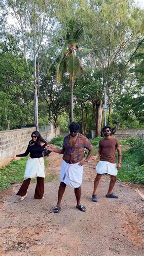 என்னடா Dance 🕺🏻💃🏻 இது 🤬| Funny Dance Atrocites | Group Dance Parithabangal