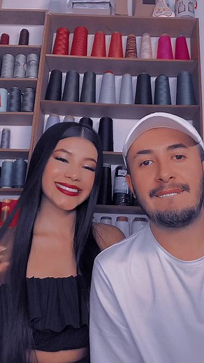 Exploring Colorful Thread Spools: A Visual Tour