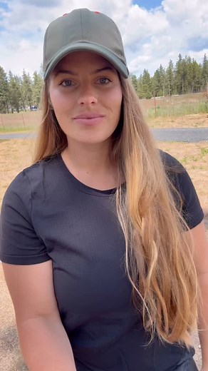 HEPATITIS B VACCINE There’s so much we can into when talking about this vaccine but today I wanted to focus on the risks alone. There’s debate among practitioners if this vaccine is still necessary, some see its previous benefits, while others say keeping it on the schedule is criminal. WHAT DO YOU THINK? Let me know in the comments! Stay tuned for juicy controversies surrounding the development and approval for this vaccine later💃🏼 | Katie Collins, PA-C