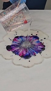 New alcohol ink and resin bowl #mixedmediagirl #resin | Mixed Media Girl