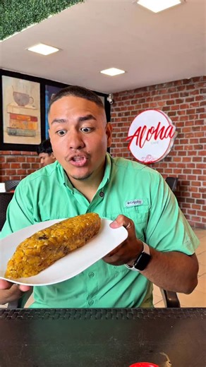 NUNCA ANTES VISTO👀🔥😮‍💨 Pusimos promoción en nuestro BOLON MÁS GRANDEEEE🥵 Bolon Naufrago con más de 10 INGREDIENTES🚨🚨🚨 Solo por $5,99🔥🔥 precio normal $10,99🙂‍↔️🙂‍↔️ Envíaselo a todos tus amigos 💣💣 Disponible para servir, llevar y a domicilio al 0979596226📲🔥 | Aloha Café