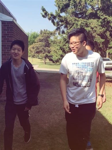 Cookie on Instagram: "cookie in 2016! 2016 was the best year of my life 🥹 i was 15 in these photos hehe. i hope 2026 is gonna be just as epic for everyone :) ❤️ fun fact: in 2016 i was posting minecraft pvp, factions, lets play videos on the same “aCookieGod” channel you’re watching on now. #acookiegod #2016 #throwback"