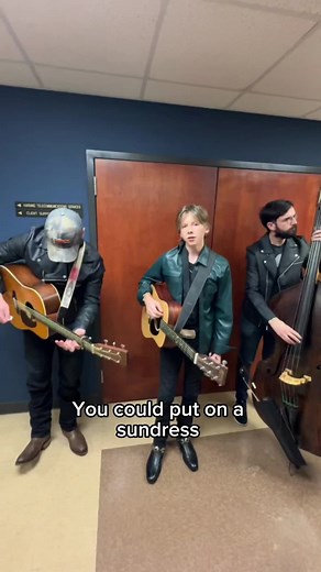 Backstage playing my new song “Here All Day” everywhere out now ⚡️🎙️ | Mason Ramsey Concert