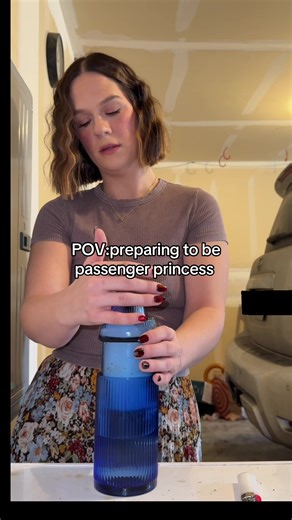 Cheers 😘💚🤭 @nwtn home code: TESSA #gardentok #momtok #passengerprincess #funny #fyp