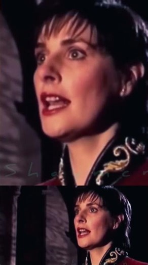 Enya : Oíche Chiúin (Silent Night) #Ireland #stereo