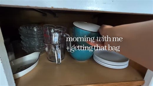 ☆ your relatable girly page 👛 on Instagram: "@printify is the easiest way to start a print-on-demand business.👩‍💼🤍 You don’t need inventory or shipping supplies, just your creativity. Choose from hundreds of products, upload your design, and connect your online store. Every time someone orders, Printify’s print providers handle the printing, packaging, and shipping directly to your customer. You set your prices, keep the profits, and focus on growing your brand while Printify does the hard w