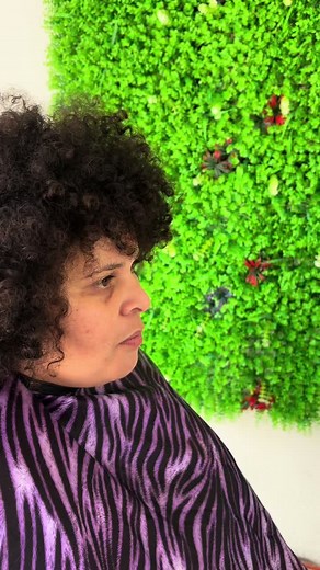 Quick 1cm Trim for Curly Hair | Freshen Up Your Look