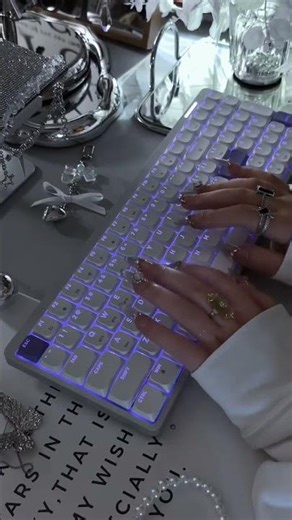 Unboxing the Best Keyboard Ever…