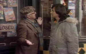 Sesame Street Episode 832 - Luis hires Maria to work in the Fix-It Shop