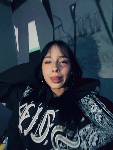 Belleza de Mujer: Santa Grifa Revelada