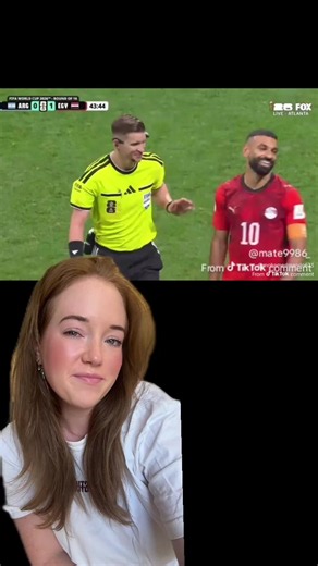 The amount of times Salah laughed throughout the match … he knew exactly how it was going to end. 🥹😶
