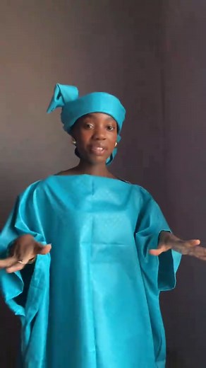 🌸 8 de Março – Dia Internacional da Mulher 🌸 Hoje celebramos a força, a coragem, a fé e a beleza de todas as mulheres. Cada mulher carrega dentro de si uma história de superação, amor e determinação. Neste mês tão especial, queremos homenagear todas as mulheres que nos acompanham, que acreditam na nossa marca e que fazem parte da nossa jornada. Vocês são inspiração todos os dias. Que cada mulher continue a caminhar com confiança, elegância e dignidade, iluminando o mundo com a sua presença. 🌸