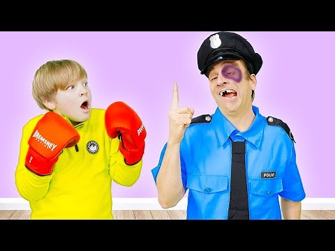 Amelia, Avelina & Akim fun at School