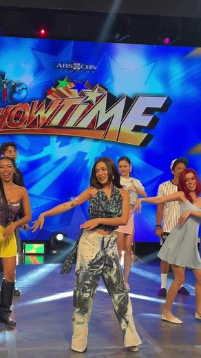Ang pretty gumiling ni Mika! #OohlalaBabyDanceChallenge | dance trend