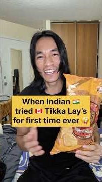 🇨🇦 Indian guy trying Tikka Masala flavoured Lays for the first time Canada #veggmomo