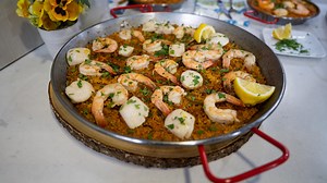 Chef Ingrid Hoffmann shares her recipe for an easy seafood paella